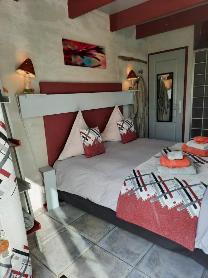L'Echappee Tremoussante Bed & Breakfast Saint-Barthelemy-de-Vals Exterior photo
